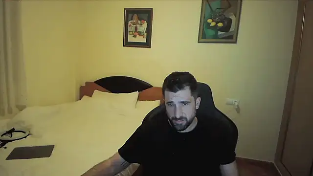 Snapshot of alex877x chatting on March 2025 03:46:02 PM alex877x online show from March 2025 03:46:02 PM