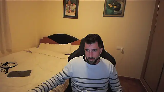 Snapshot of alex877x chatting on March 2025 07:35:01 PM alex877x online show from March 2025 07:35:01 PM