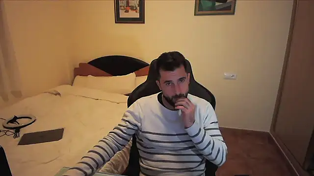 Snapshot of alex877x chatting on March 2025 11:12:01 PM alex877x online show from March 2025 11:12:01 PM