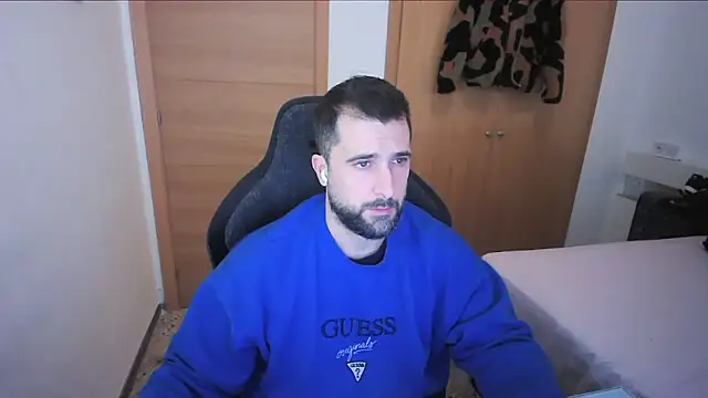 alex877x online show from December 2025 11:27:02 AM