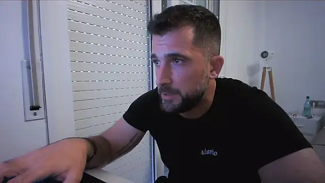 alex877x online show from July 2026 05:38:01 PM