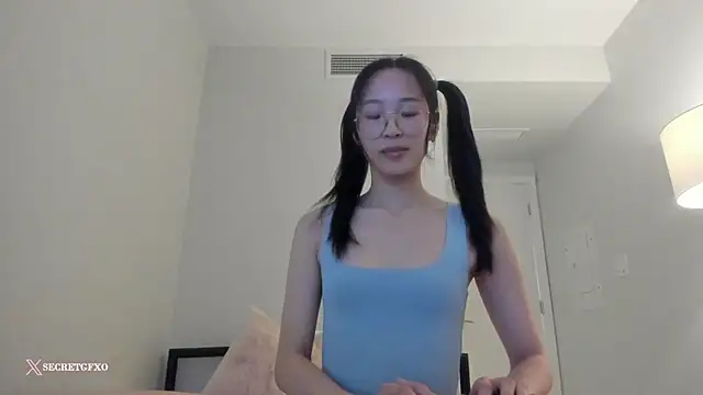 Snapshot of secretgirlfriendxo chatting on December 2024 08:44:02 AM secretgirlfriendxo online show from December 2024 08:44:02 AM