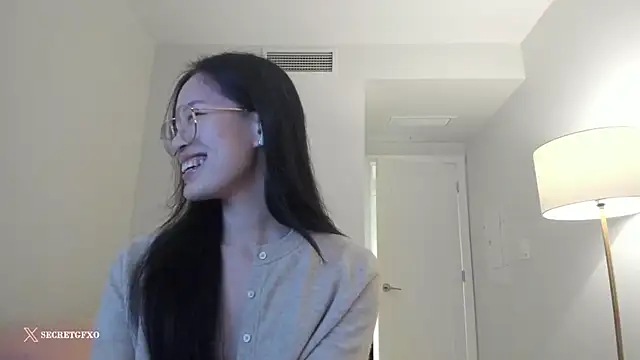 Snapshot of secretgirlfriendxo chatting on March 2025 07:08:02 AM secretgirlfriendxo online show from March 2025 07:08:02 AM