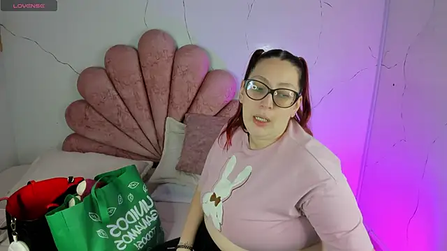 NiickyJones online show from March 2026 05:24:01 AM