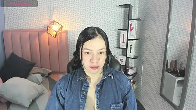 megancero online show from January 2026 12:30:01 PM