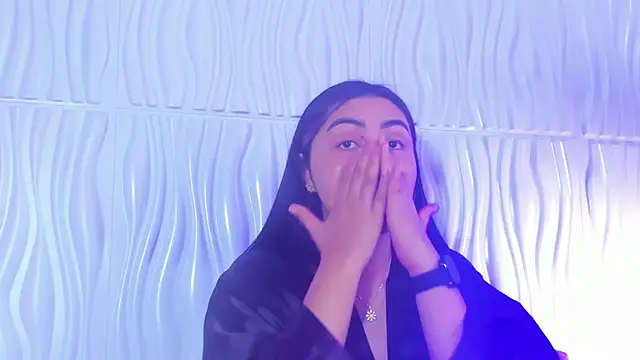 Snapshot of Abby__colins chatting on October 2025 07:14:02 PM Abby colins online show from October 2025 07:14:02 PM