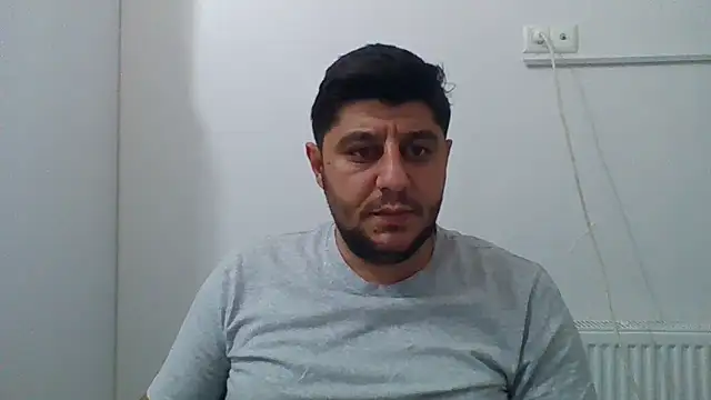 erkekkkadam online show from November 2025 09:15:02 PM