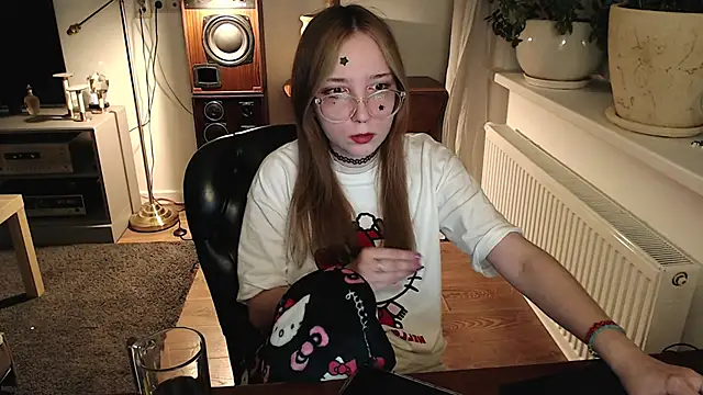 AmeliaKamishiro online show from January 2026 07:39:01 PM