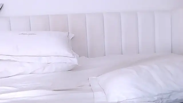 Snapshot of MashaPorno chatting on January 2025 07:51:02 AM MashaPorno online show from January 2025 07:51:02 AM