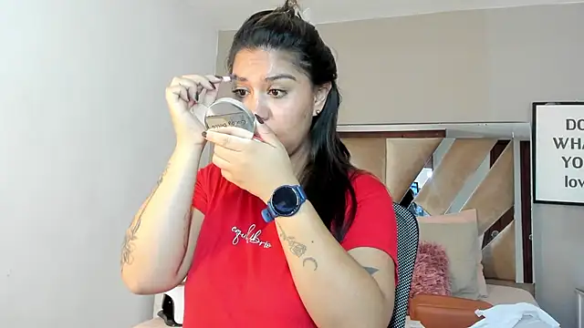 sharlott18 online show from January 2025 12:12:02 PM