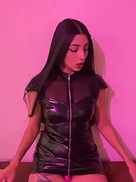 Felicia smok3 online show from January 2025 11:56:01 PM