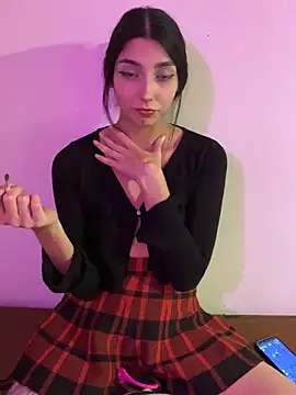 Felicia smok3 online show from February 2025 01:02:01 AM