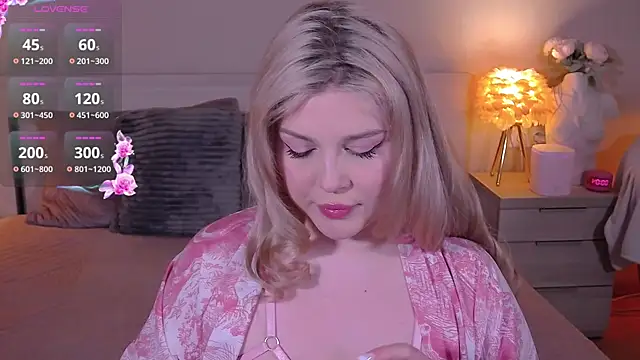 Snapshot of Alexis_Powell chatting on January 2025 09:05:02 PM Alexis Powell online show from January 2025 09:05:02 PM