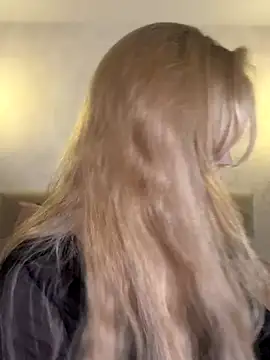 Snapshot of Alexis_Powell chatting on September 2025 12:43:01 AM Alexis Powell online show from September 2025 12:43:01 AM