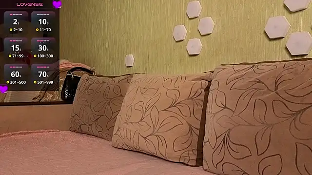 Snapshot of Miss_Flexi_fit chatting on May 2026 05:29:01 PM Miss Flexi fit online show from May 2026 05:29:01 PM