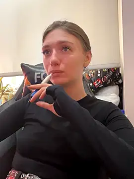 Snapshot of SwettyMolly chatting on September 2025 06:47:02 AM SwettyMolly online show from September 2025 06:47:02 AM