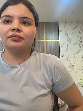 IsabellaAllen online show from July 2026 05:32:02 PM