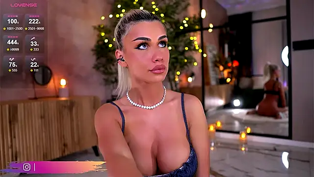 Serene Sophiex online show from January 2026 10:01:01 PM