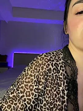 Snapshot of blacktourmaline- chatting on January 2025 01:18:02 AM blacktourmaline- online show from January 2025 01:18:02 AM