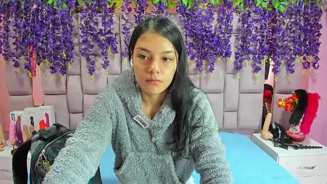 Bich Anal  online show from February 2025 01:27:02 PM