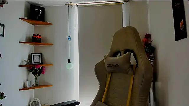 Snapshot of ScarlettMalbec chatting on January 2025 01:16:02 PM ScarlettMalbec online show from January 2025 01:16:02 PM