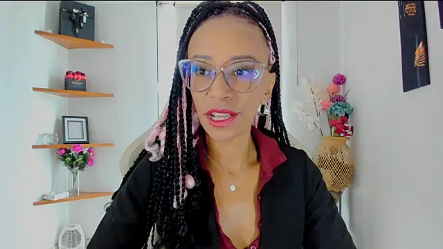 Snapshot of ScarlettMalbec chatting on January 2025 07:43:01 PM ScarlettMalbec online show from January 2025 07:43:01 PM