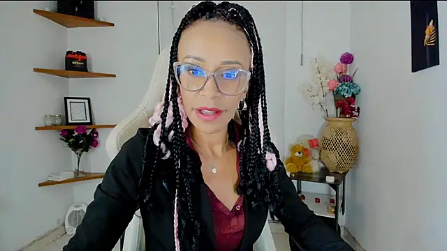 Snapshot of ScarlettMalbec chatting on January 2025 11:16:01 PM ScarlettMalbec online show from January 2025 11:16:01 PM