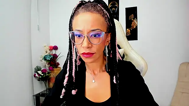 Snapshot of ScarlettMalbec chatting on March 2025 12:00:02 AM ScarlettMalbec online show from March 2025 12:00:02 AM