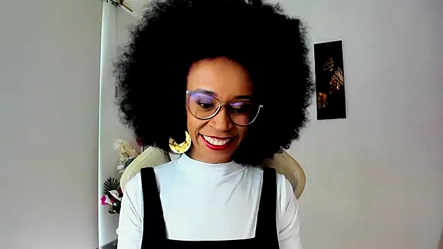 Snapshot of ScarlettMalbec chatting on March 2025 09:32:02 PM ScarlettMalbec online show from March 2025 09:32:02 PM