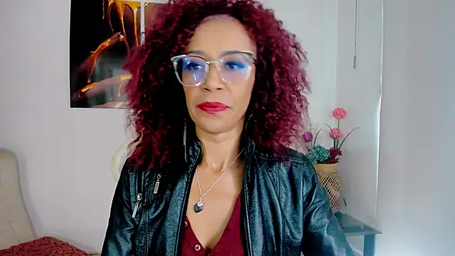 Snapshot of ScarlettMalbec chatting on October 2025 09:26:02 PM ScarlettMalbec online show from October 2025 09:26:02 PM