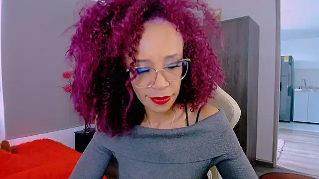 Snapshot of ScarlettMalbec chatting on February 2026 09:09:02 PM ScarlettMalbec online show from February 2026 09:09:02 PM