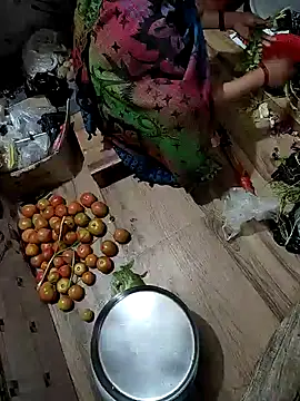 COUPLLE VILLAGE online show from December 2024 03:14:02 AM