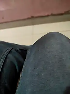 COUPLLE VILLAGE online show from January 2025 04:01:02 AM