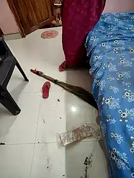 COUPLLE VILLAGE online show from March 2025 03:24:01 AM