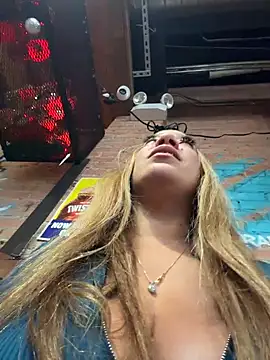 Bigbuttbrooklynn online show from December 2025 05:26:02 AM