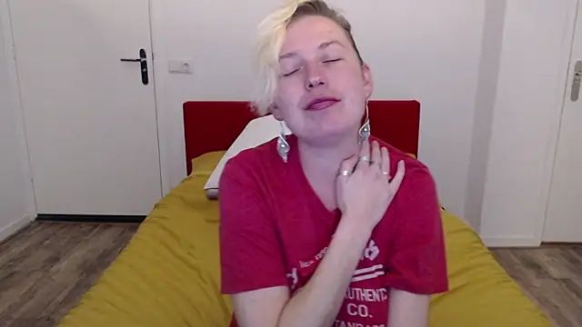 cumfun online show from February 2025 06:34:02 PM