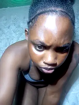 Snapshot of booty_big chatting on December 2025 01:53:01 PM booty big online show from December 2025 01:53:01 PM