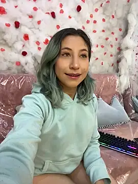 Snapshot of SkarletJhonson_ chatting on October 2025 02:26:01 PM SkarletJhonson online show from October 2025 02:26:01 PM