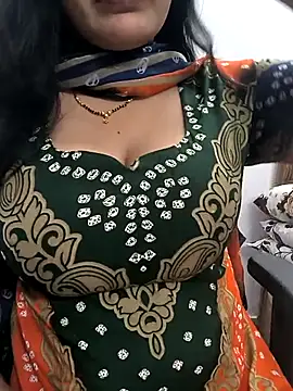 Snapshot of lovely_zara chatting on November 2025 12:27:01 PM lovely zara online show from November 2025 12:27:01 PM