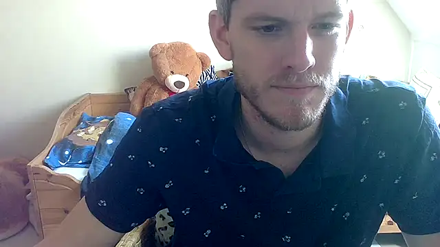 Snapshot of Love_Bert chatting on September 2025 10:51:02 AM Love Bert online show from September 2025 10:51:02 AM