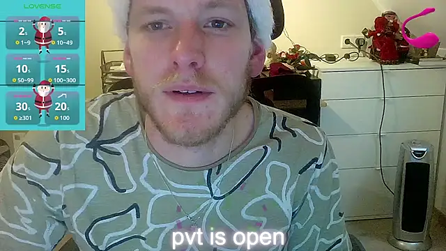 Snapshot of Love_Bert chatting on December 2025 02:46:02 PM Love Bert online show from December 2025 02:46:02 PM