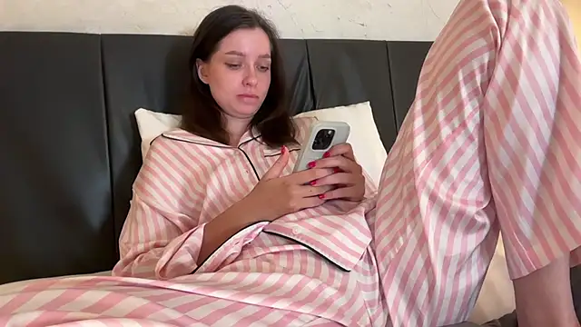 Snapshot of _liatris_ chatting on March 2025 02:45:02 PM liatris online show from March 2025 02:45:02 PM