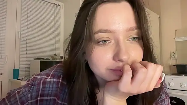 Snapshot of _liatris_ chatting on September 2025 04:20:02 PM liatris online show from September 2025 04:20:02 PM