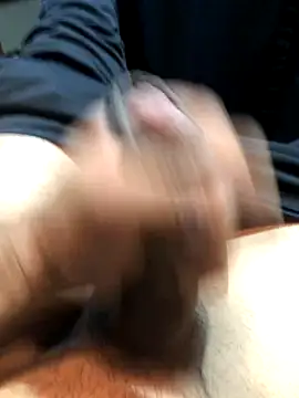 Lun4chuut online show from October 2025 07:14:01 PM