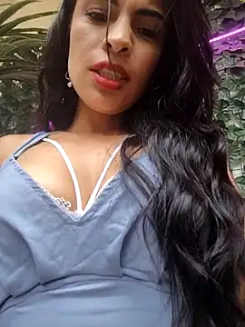 Astrid-- online show from October 2025 07:35:02 PM