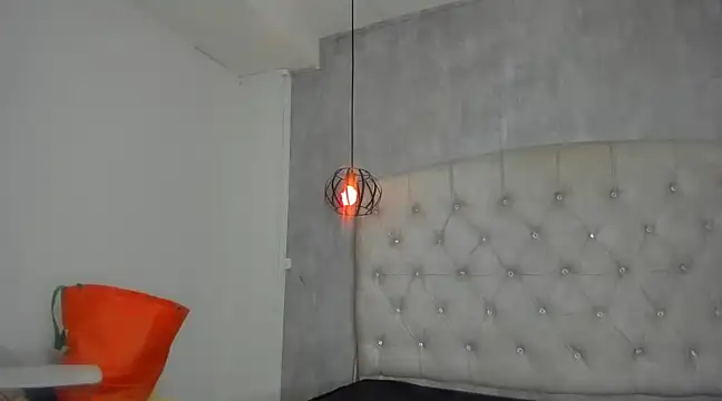 Snapshot of Alice_Laurentt chatting on March 2025 10:38:02 AM Alice Laurentt online show from March 2025 10:38:02 AM