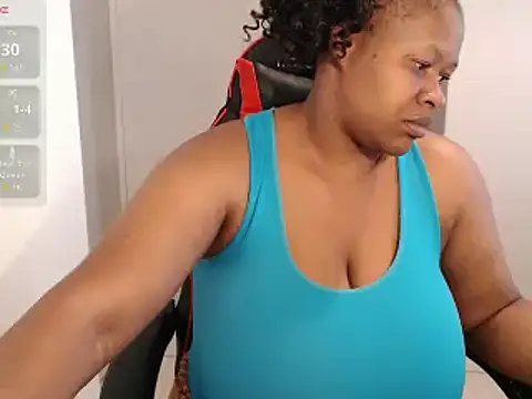 Snapshot of bustylisa1983 chatting on February 2025 01:06:01 PM bustylisa1983 online show from February 2025 01:06:01 PM