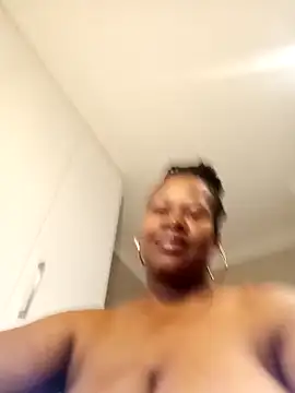 Snapshot of bustylisa1983 chatting on March 2026 07:13:01 AM bustylisa1983 online show from March 2026 07:13:01 AM