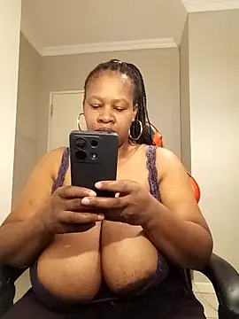 Snapshot of bustylisa1983 chatting on March 2026 05:30:02 AM bustylisa1983 online show from March 2026 05:30:02 AM