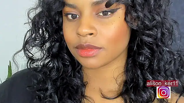 Snapshot of alison-ker3 chatting on December 2024 03:25:01 AM alison-ker3 online show from December 2024 03:25:01 AM